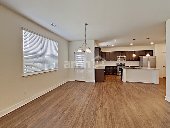 Building Photo - 4900 Horatio Ct