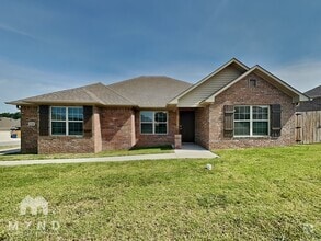 Building Photo - 2104 Misti Woods St
