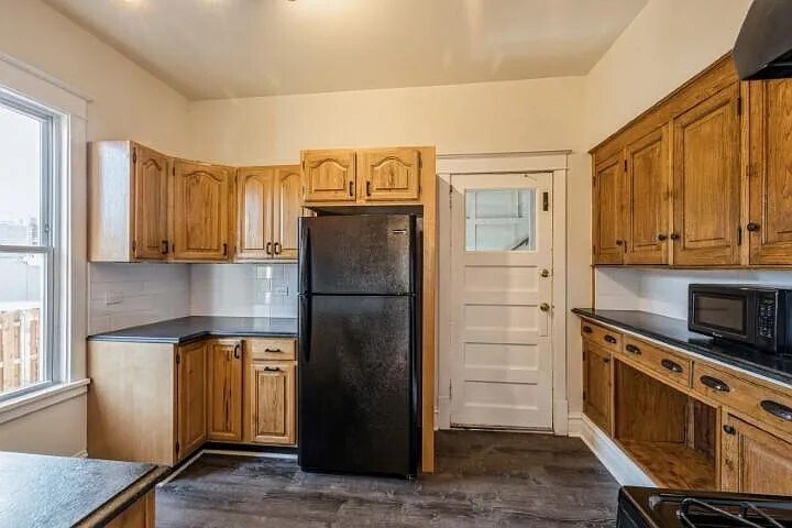 Building Photo - 3714 Grand Blvd