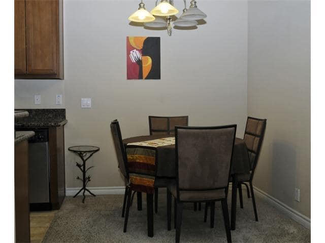 Building Photo - 1935 Avenida Del Mexico