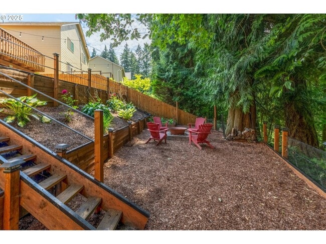 Building Photo - 3047 S Cedar Ridge Dr