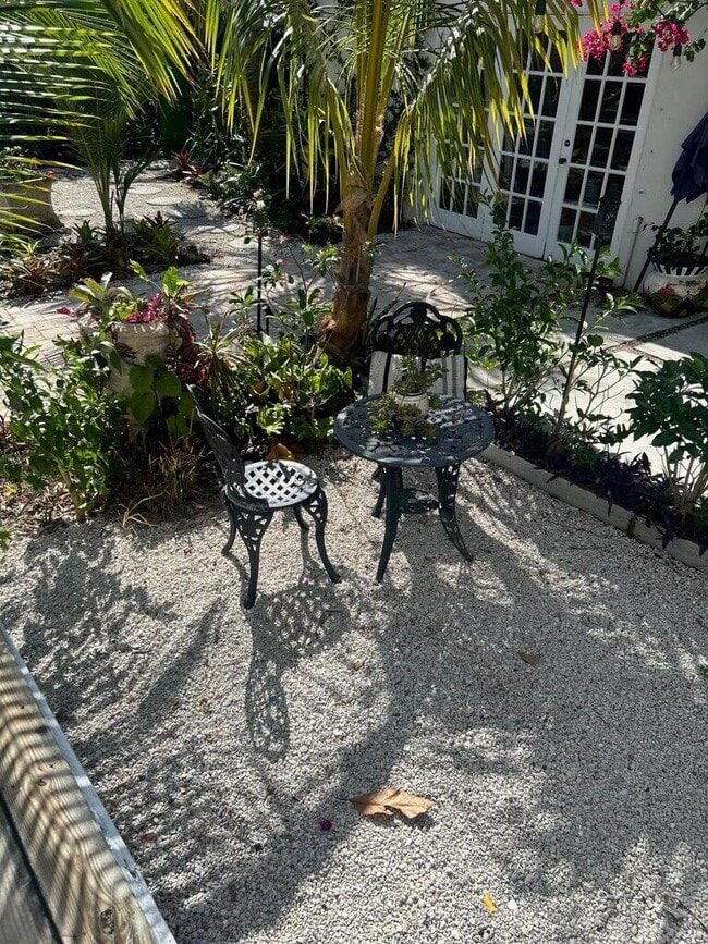 Building Photo - 820 30th St