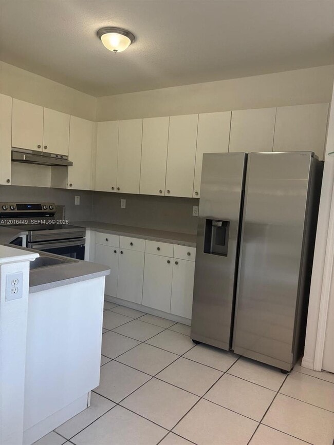 Building Photo - 8525 SW 165th Pl