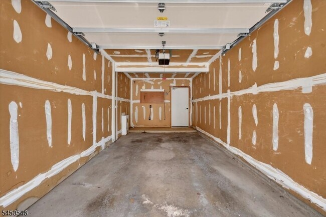 Building Photo - 24B Heritage Dr