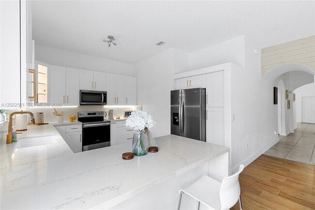 Building Photo - 14942 NW 89th Ct