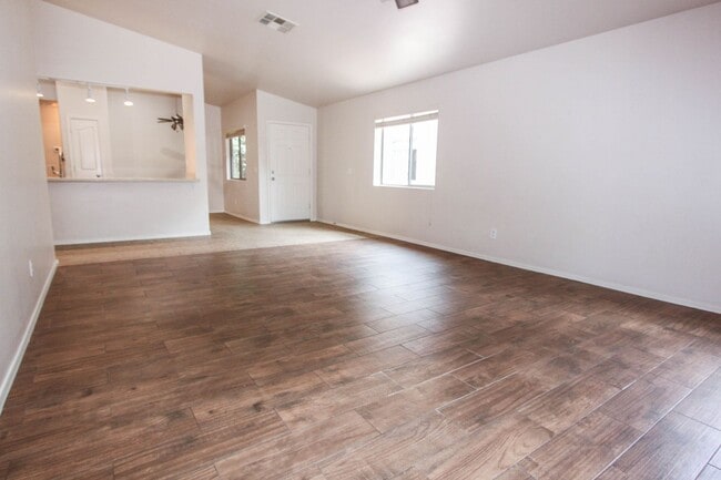 Building Photo - 1379 Allerton Way