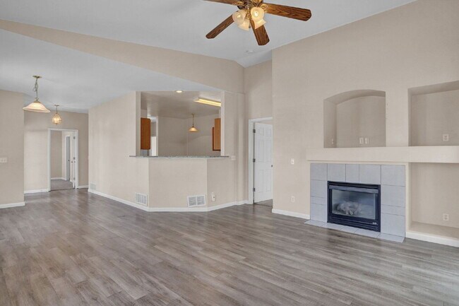 Building Photo - 3415 Gunn Peak View