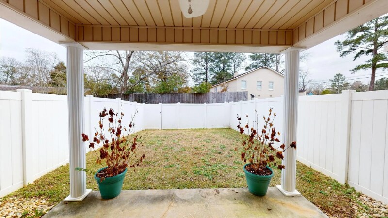 Building Photo - 108 Cody Dr