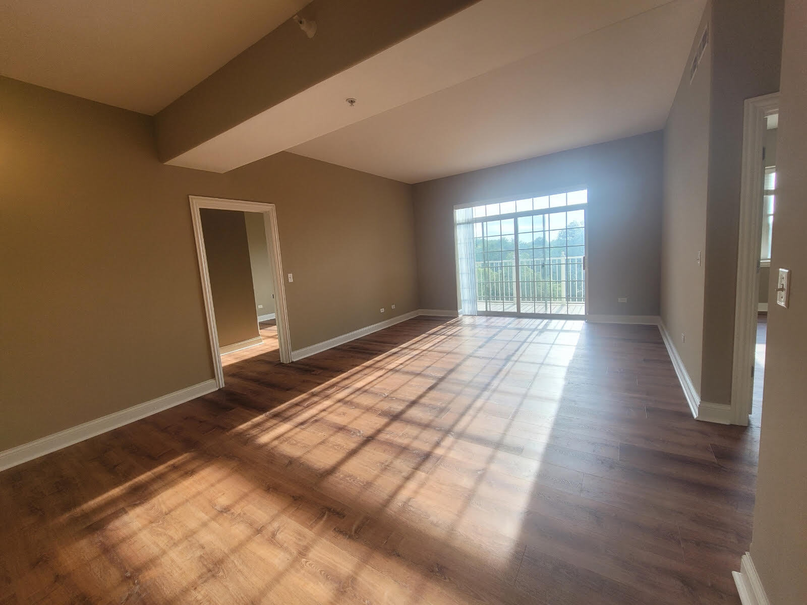 Building Photo - 1 Itasca Pl