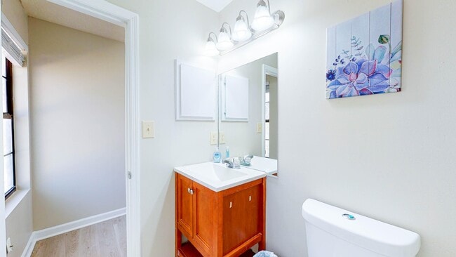 Building Photo - 6189 Charring Cross Ct
