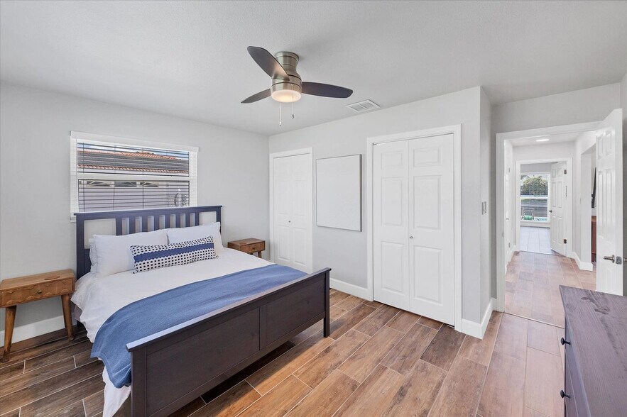 Building Photo - 510 Matares Dr