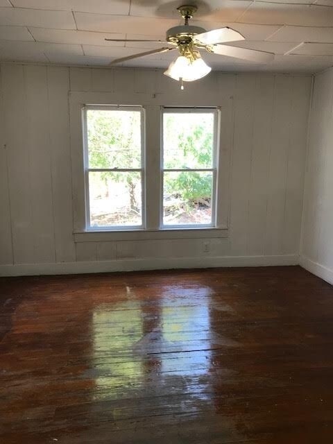 Building Photo - 1107 S Old Temple Rd