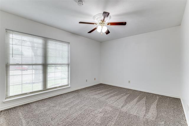 Building Photo - 517 Rosewood Ln