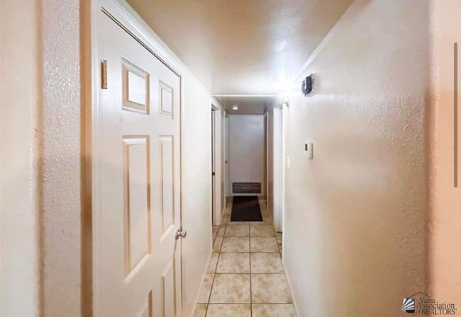 Building Photo - 1330 La Madera Dr