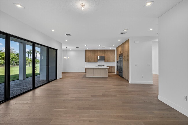 Building Photo - 9361 Sunflower Mdw Rd