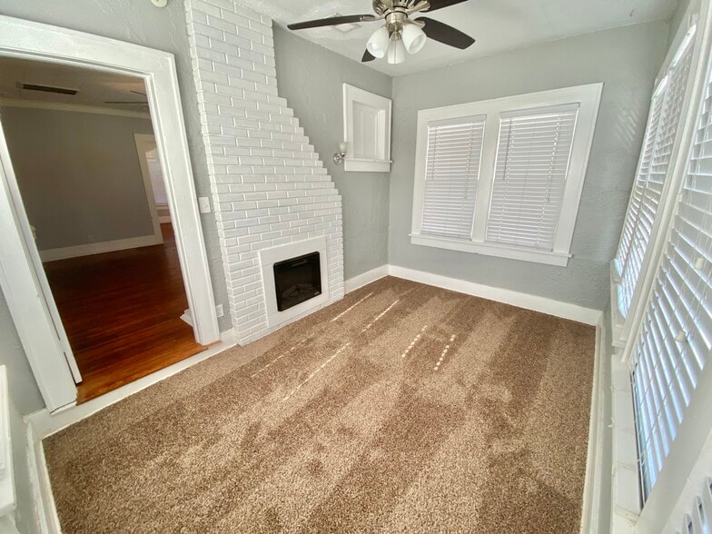 Bedroom - 2800 NW 15th St