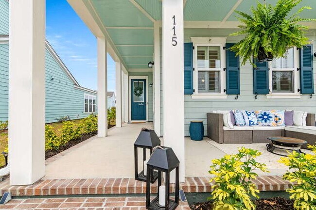 Building Photo - 115 Winding Branch Dr