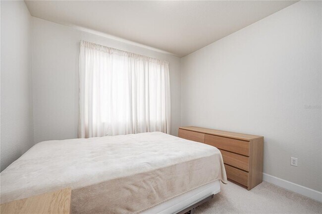 Building Photo - 1323 Gilford Point Ln