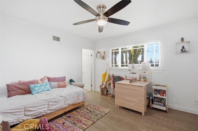 Building Photo - 6443 Gross Ave