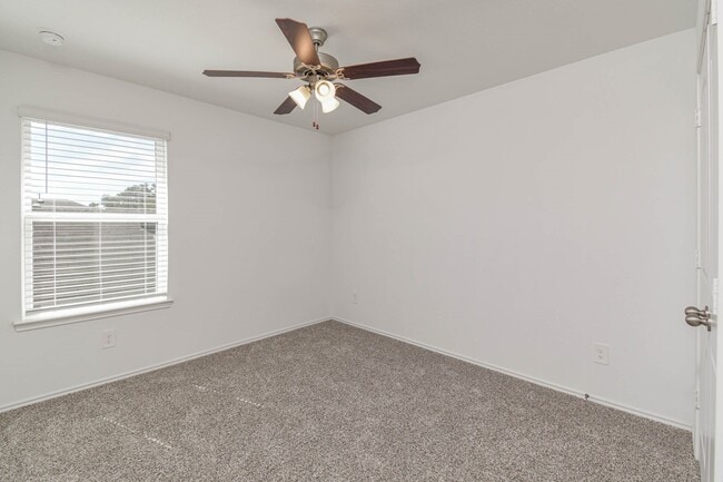 Building Photo - 24219 Copperleaf Bay Ln