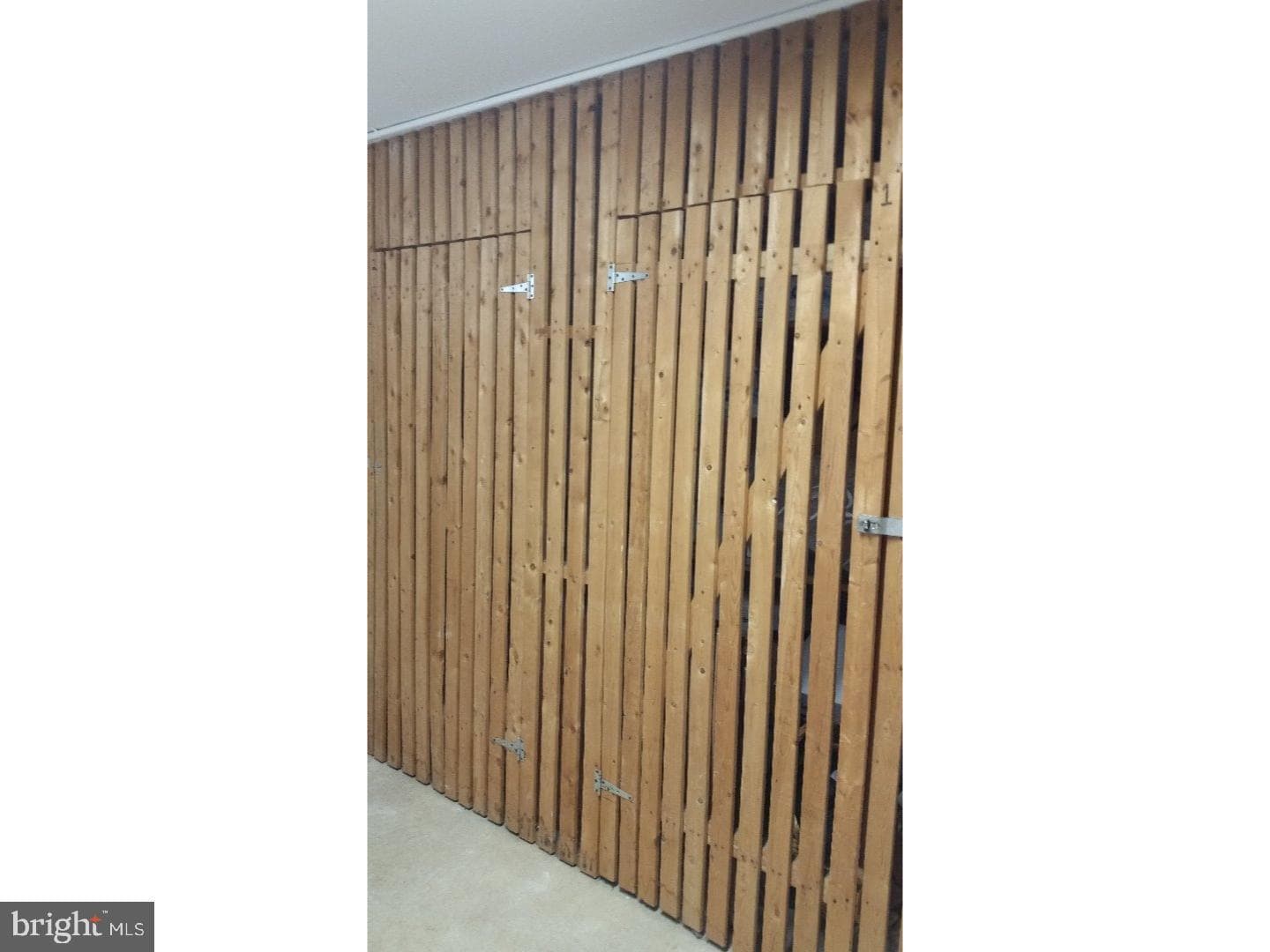 Building Photo - 657 Childs Ave