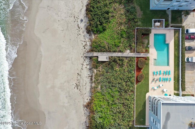 Building Photo - 297 Jimmy Buffett Mem Hwy