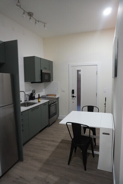 Building Photo - 18408 Occidental Ave S