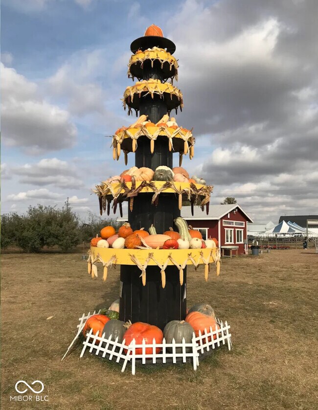 Building Photo - 111 McClellan Rd