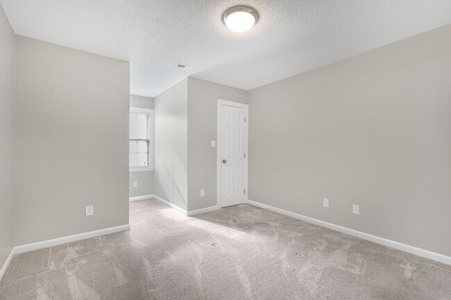 Building Photo - 3419 Pear Tree Ct NW