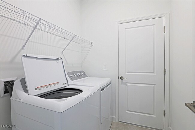 Building Photo - 20665 Hazelnut Ct