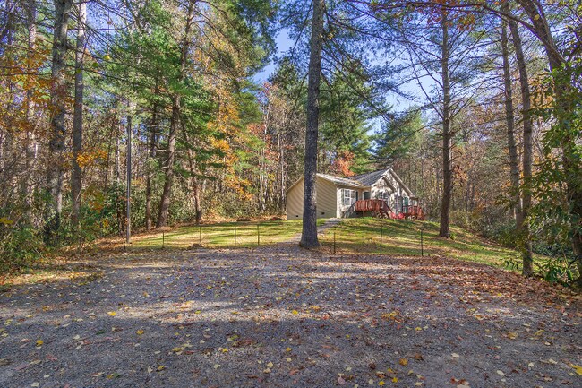 Building Photo - 123 Whitaker Rd