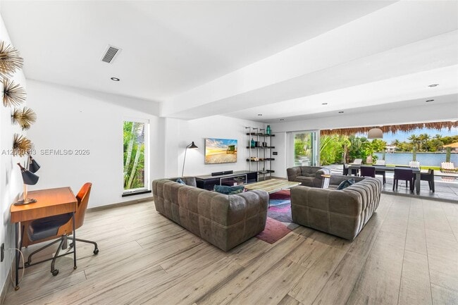 Building Photo - 741 86th St