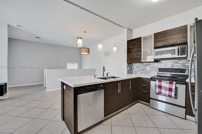 Building Photo - 4301 SW 131st Ln