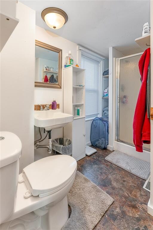 Building Photo - 205 Helgerson St