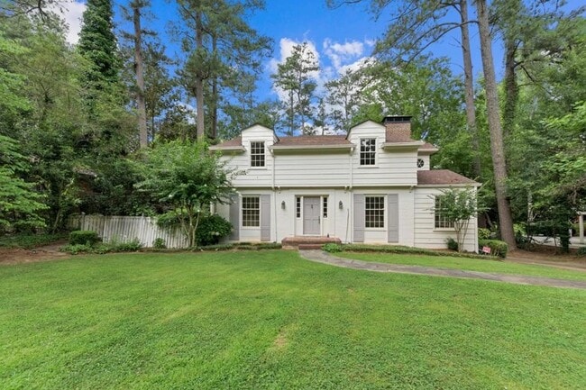 Building Photo - 3156 E Wood Valley Rd NW