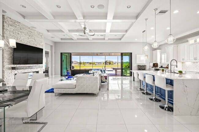 Building Photo - 11014 Rustic Timber Lp