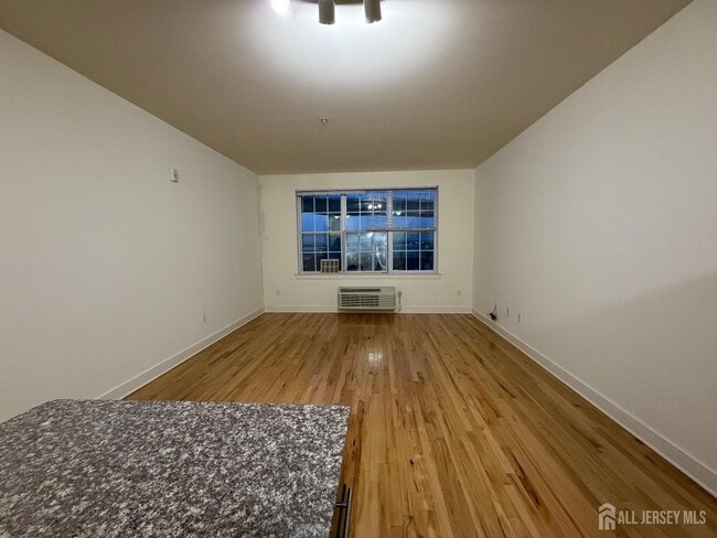 Building Photo - 40 John F. Kennedy Blvd