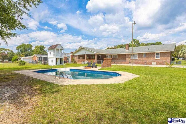 Building Photo - 2318 W Heron Dr