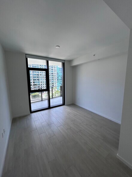 Building Photo - 70 NW 31st St