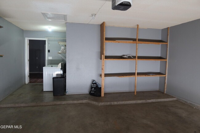 Building Photo - 5732 Green Castle Rd