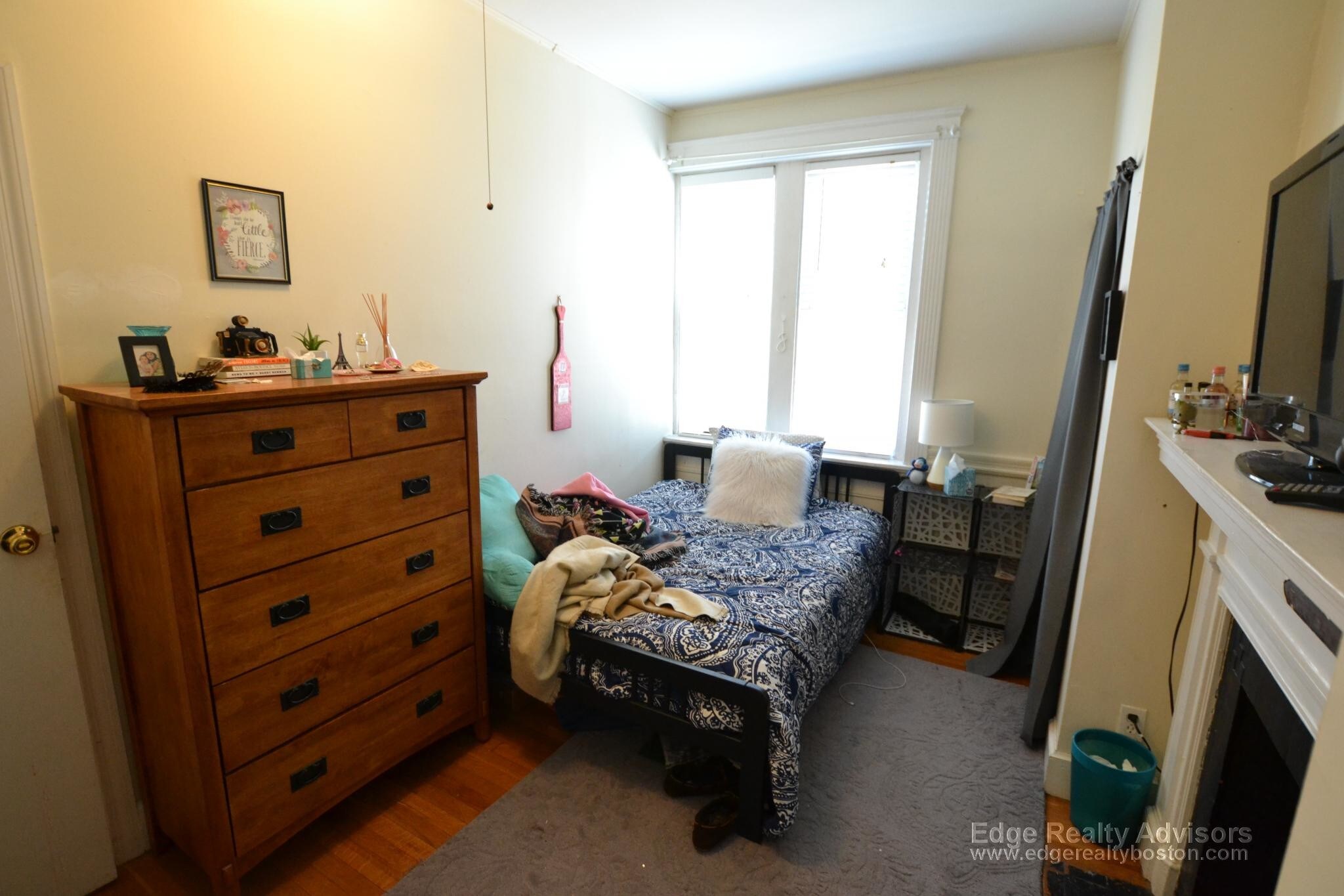 Building Photo - 316 St Paul St