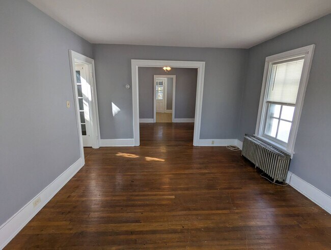 Building Photo - 31 Central Ave