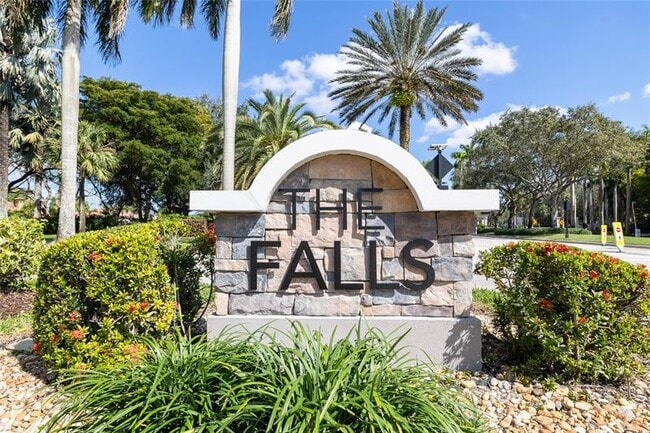 Building Photo - 6321 NW 120th Dr