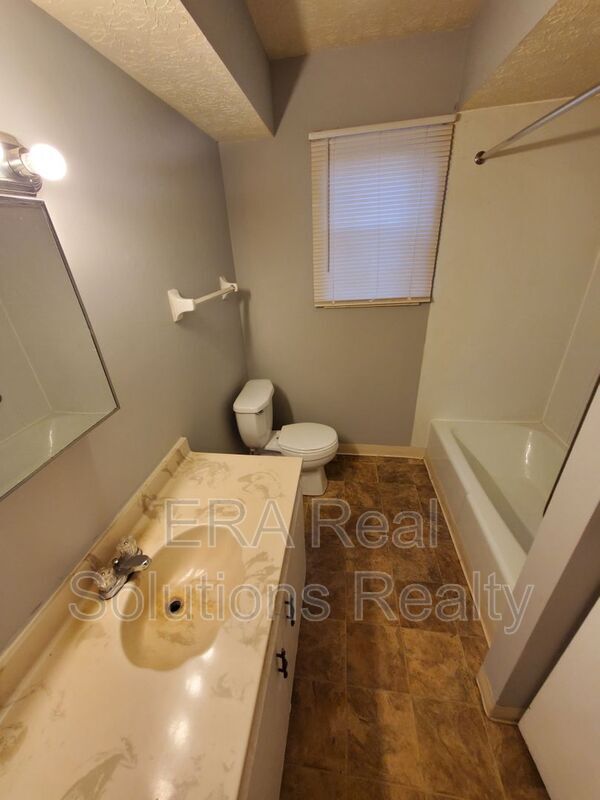 3475 Courtright Ln 3475 Courtright Ln Columbus OH 43232 Apartment