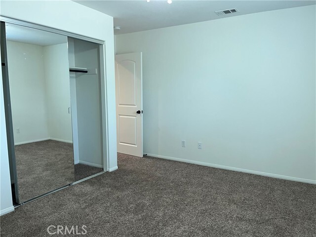 Building Photo - 8745 Bald Eagle Dr