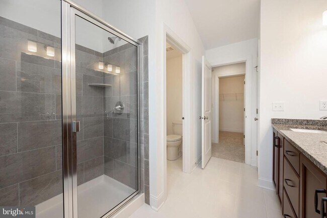 Building Photo - 28 Ironwood Dr