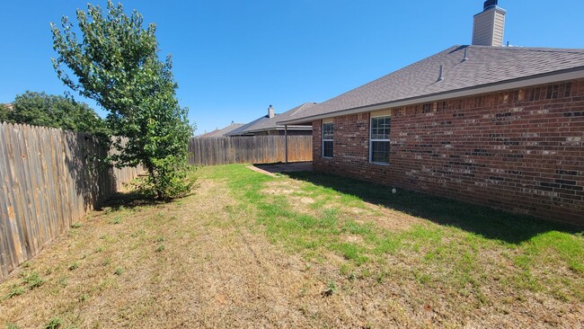 Building Photo - Spacious Four Bedroom Home in Frenship