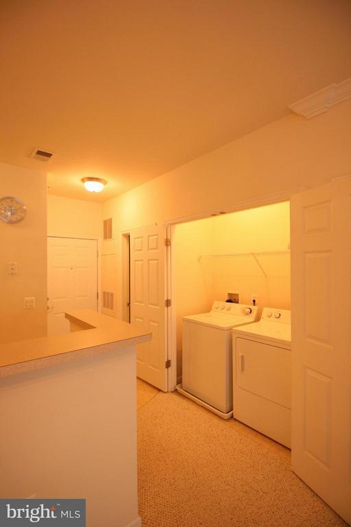 Building Photo - 3810 Lightfoot St