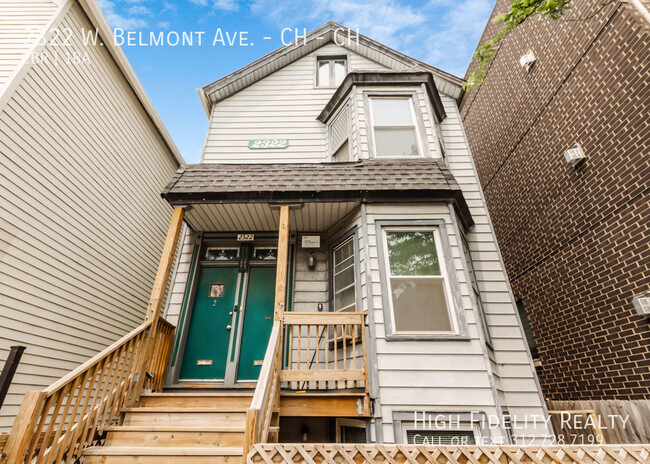 Primary Photo - 2322 W Belmont Ave