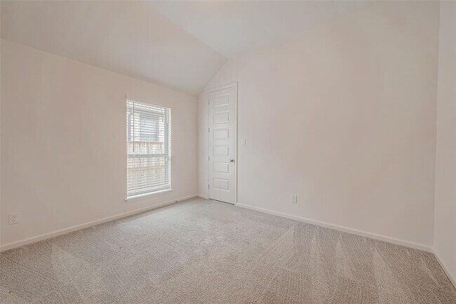 Building Photo - 4826 Joplin St